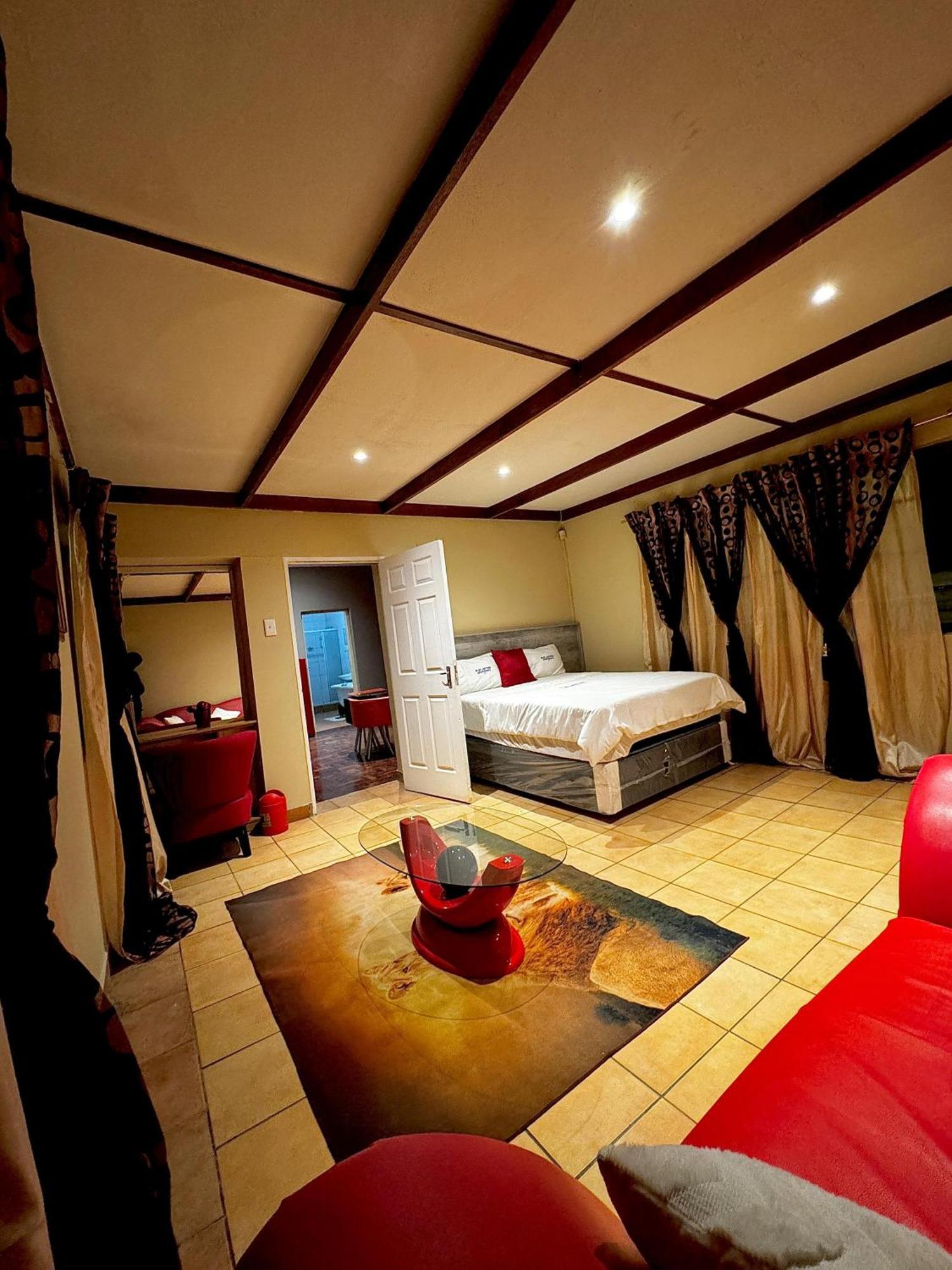 Blue Lantern Bed And Breakfast Kempton Park Kültér fotó